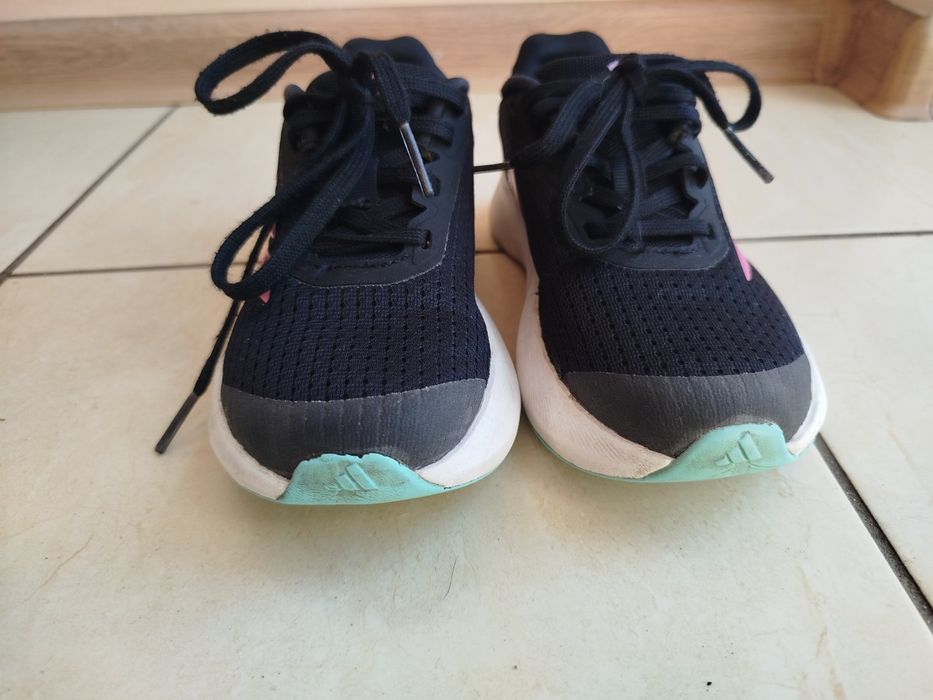 Кросівки Adidas оригінал розмір 29/30