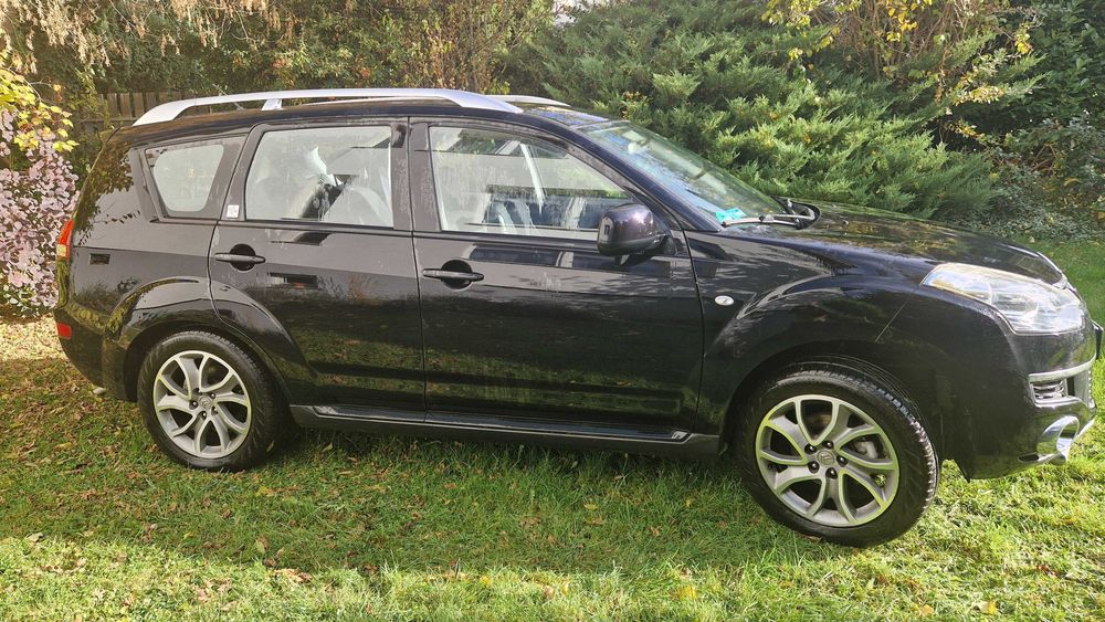 Citroen C-Crosser (jak Mitsubishi Outlander), 2.2 HDi, 4x4, 7 os.