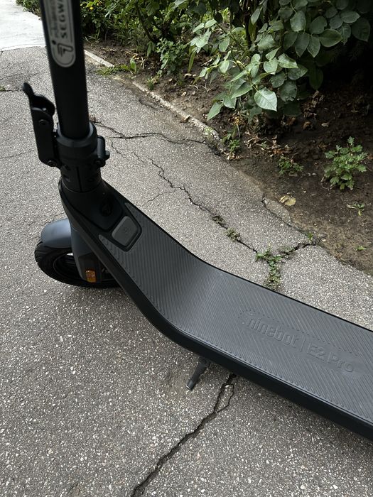 Продам Самокат NINEBOT e2 pro