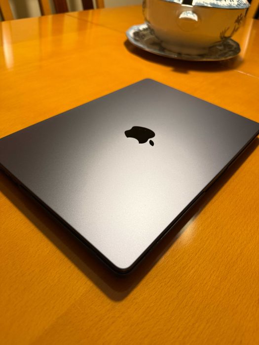 Macbook Pro 14'' (Com garantia Worten)
