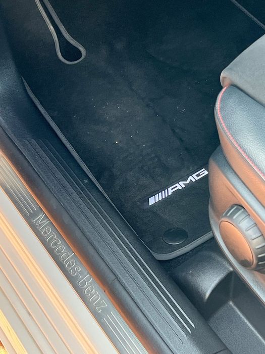 Mercedes-Benz B 250 e AMG Line