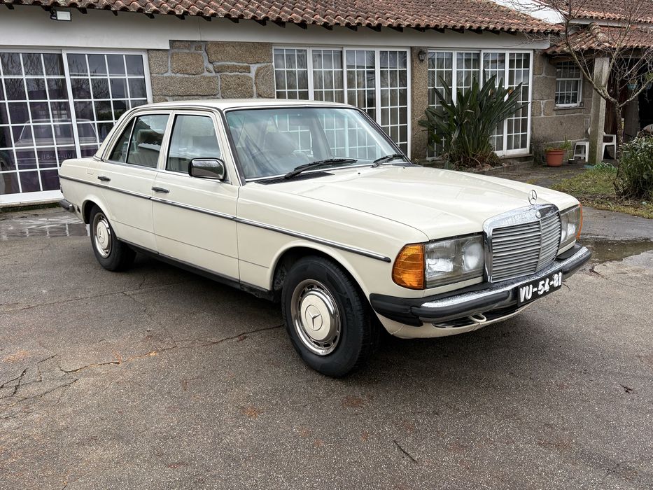 Mercedes 230E 1984