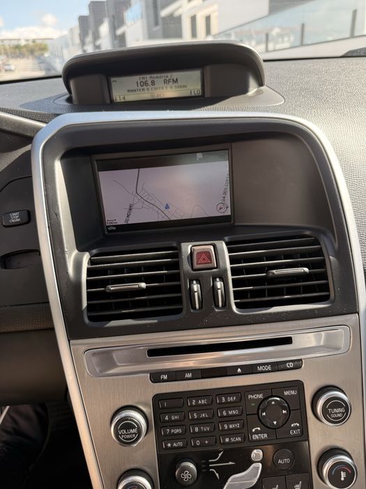 Volvo xc60 d5 full extras impecavel