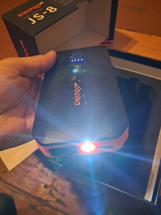 Пусковое устройство Dnipro-M JS-8    Power Bank  Многофункциональный помощник водителя