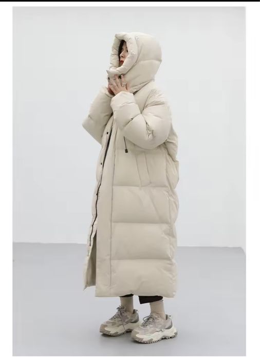 Теплий зимовий пуховик