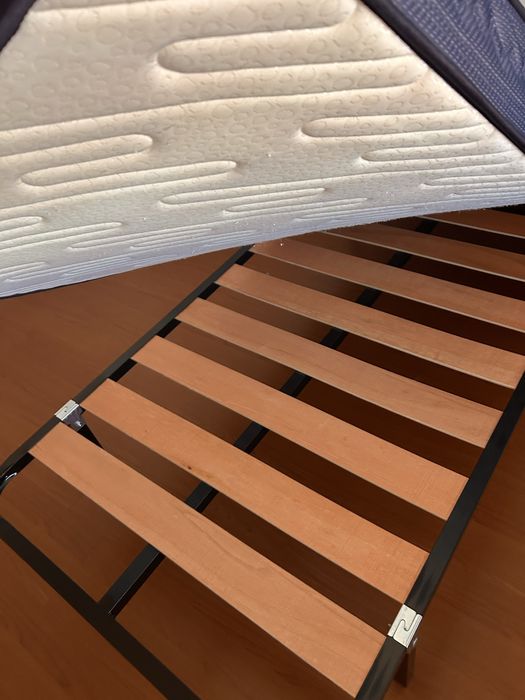 Cama de solteiro (190x90)
