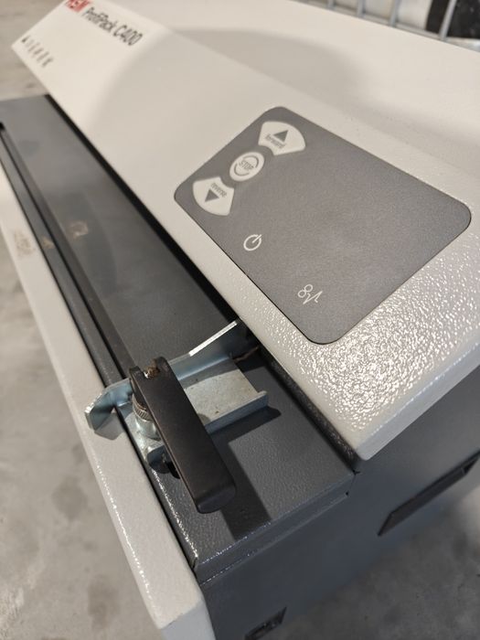 Nacinarka do kartonów HSM PROFIPACK C400