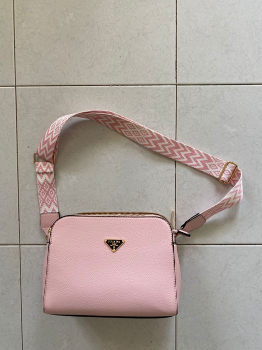 Mala cor rosa bebe