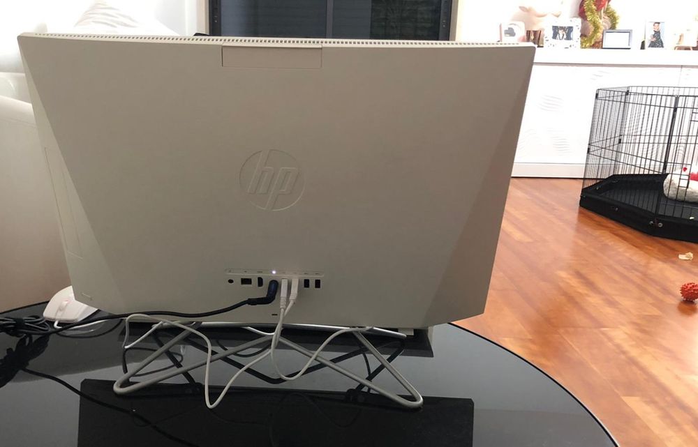 Computador HP sem uso.