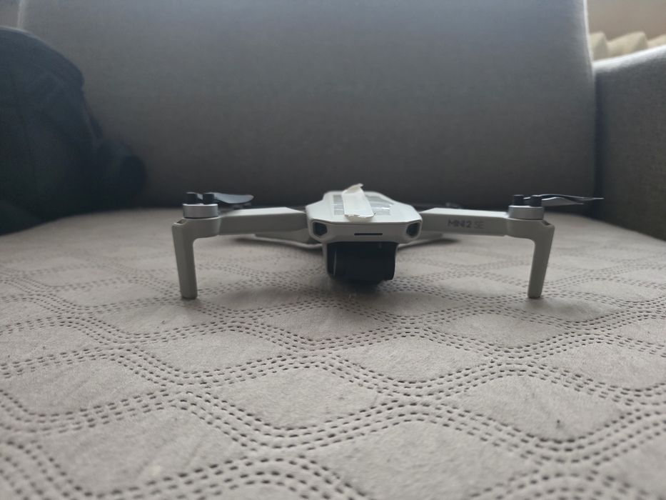 Dron dji mini se2 combo
