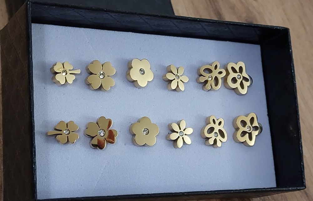 ZŁOTE KOLCZYKI 6 PAR kwiatki Stal nierdzewna 316L sztyfty kobieta dzi