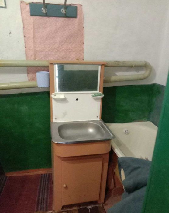 Продам житловий будинок в с.Черкаський Бішкін. Річка Сіверський Донець