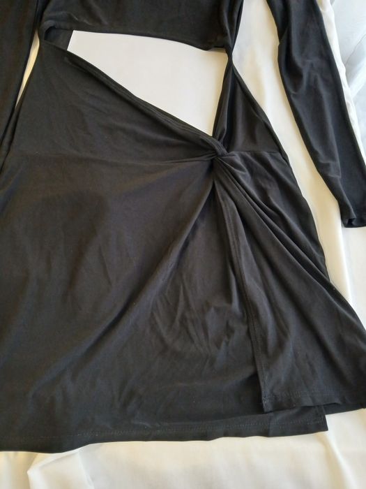 Продам платья XS.размера.4  штуки за 150грн