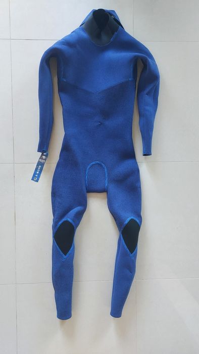 Fato Rip Curl E Bomb MT 4.3