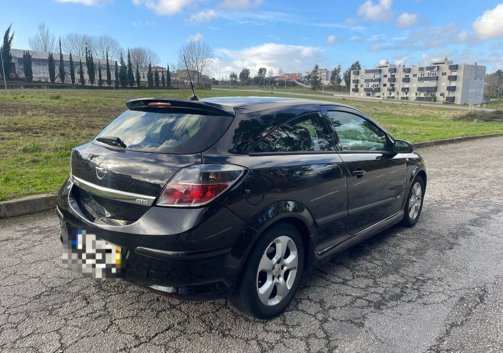 Opel Astra GTC 1.7 de 2006