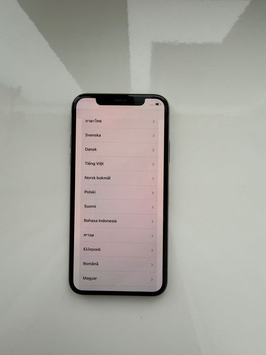 Телефон IPhone X