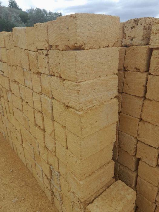 Ракушняк в Житомирі недорого