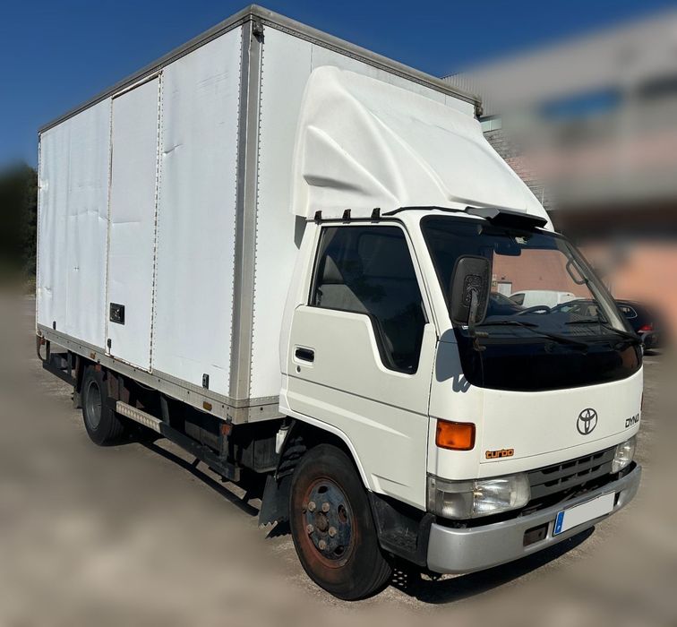 Toyota Dyna 250 3.5 Turbo