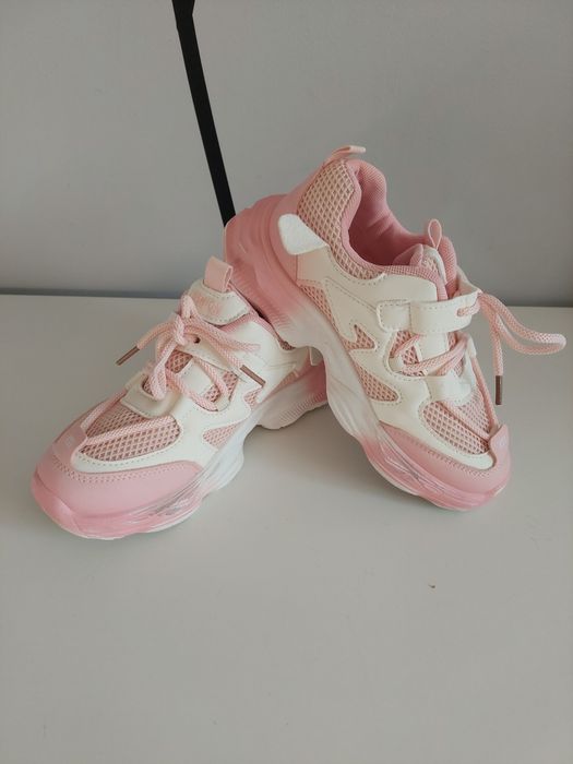 Sneakersy różowe roz 34 (33)