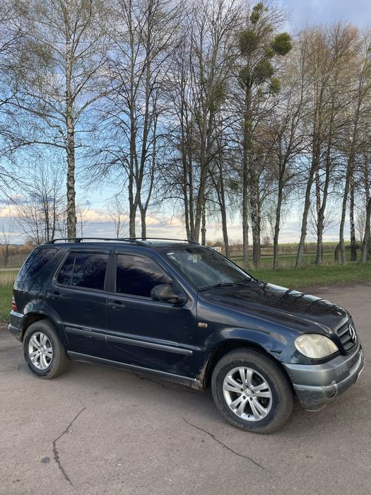 Продам Mercedes-Benz ML270