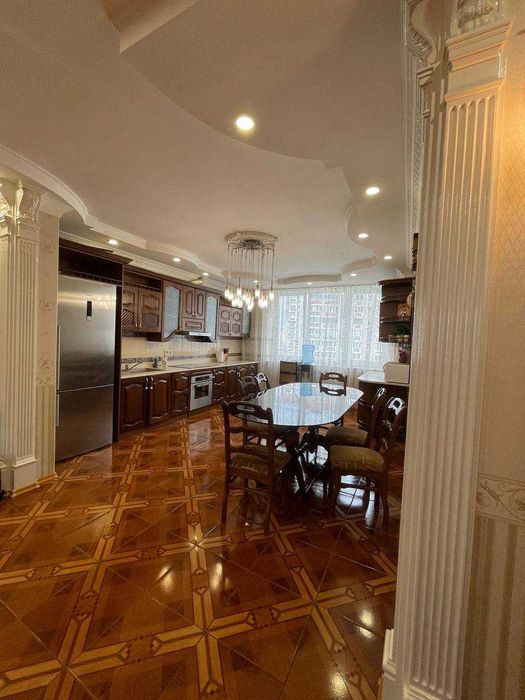 Apartment in Kyiv - View 4