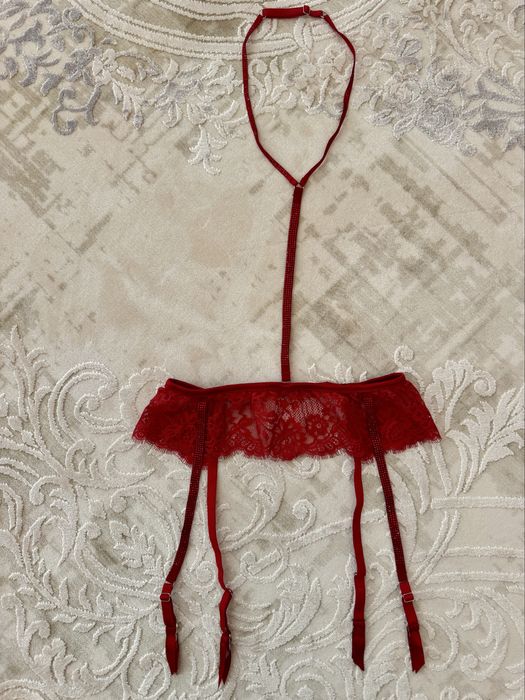 Комплект білизни червоний Intimissimi 75B M