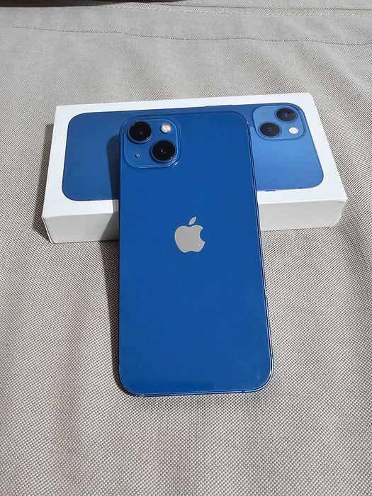 Iphone 13 128Gb.  Muito bom.  Tudo de origem