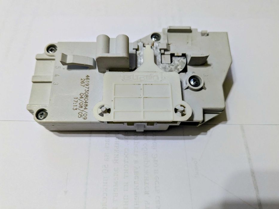 Замок люка (УБЛ) пральної машини Whirlpool AWT 2295 б/в