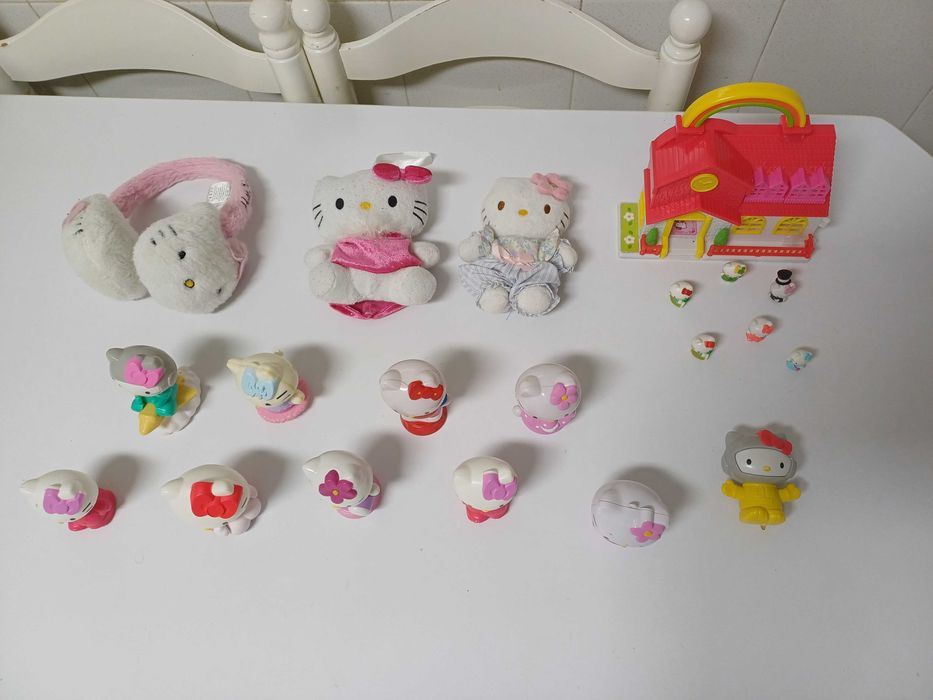 Hello Kitty Set – 20 Pieces