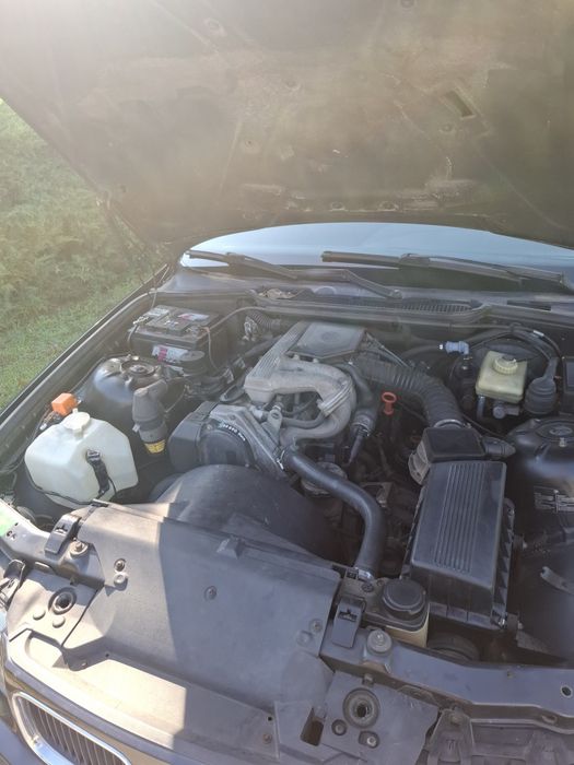 Vendo BMW E36 316I