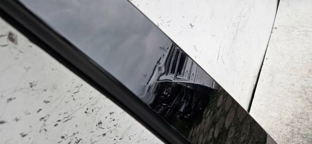 Chrysler Pacifica 2 II 17- Drzwi przednie przód lewe kierowcy KOLUMB Jasienica