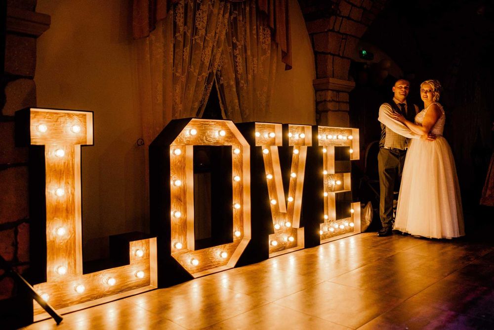 Wynajem napisów rustykalnych MIŁOŚĆ, LOVE, BAR,  led - SWEET