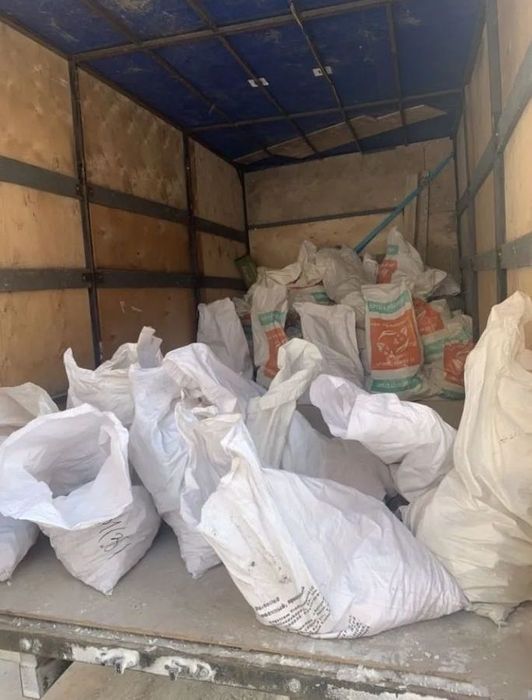 Вывоз мусора, хлама, старой мебели в Днепре. Грузчики.