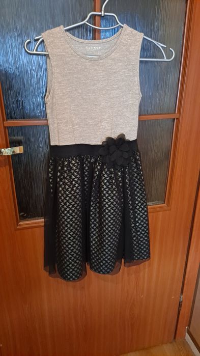 Sukienka dla dziewczynki .