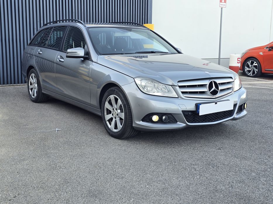 Mercedes-Benz C 200 — fotografia 3