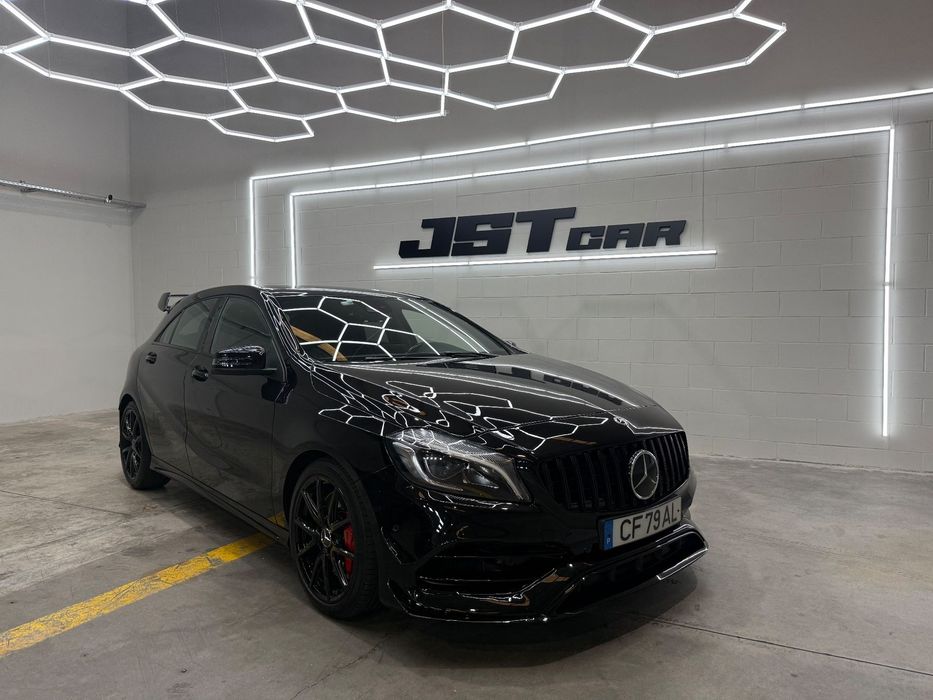 Mercedes-Benz A 45 AMG 4Matic Speedshift 7G-DCT