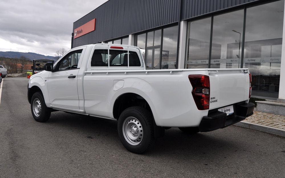 Caixa carroçaria carga metálica Isuzu d max 1.9 tfrs farolins mala