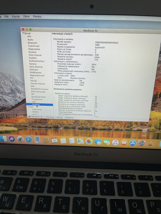 Macbook air  mid 2011