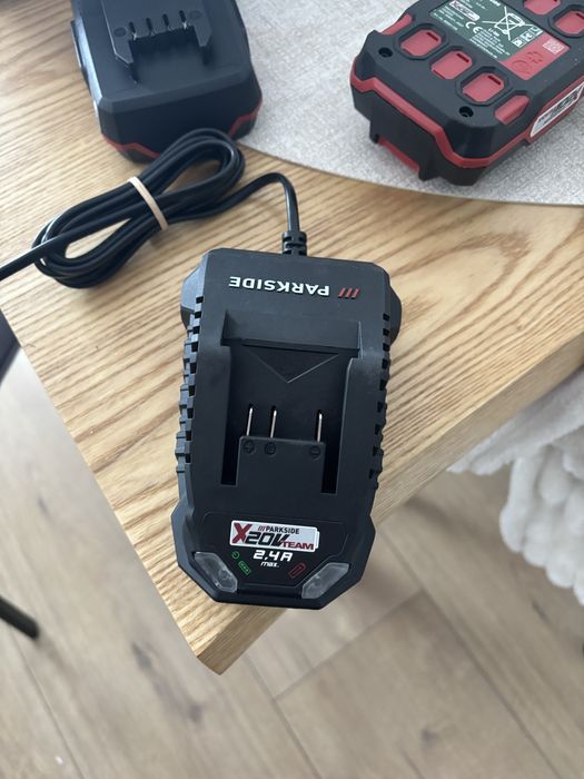 Ładowarka parkside 2.4a