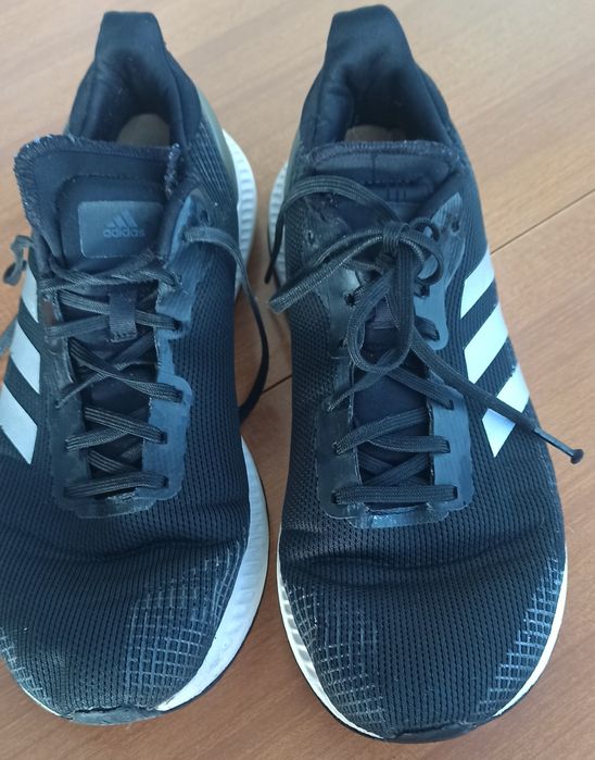 Sapatilhas adidas n°42, 50 de desporto em ótimo estado de conservação