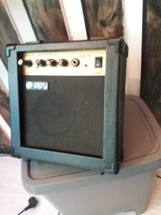 Guitar amplifier GA 10  e.zipy