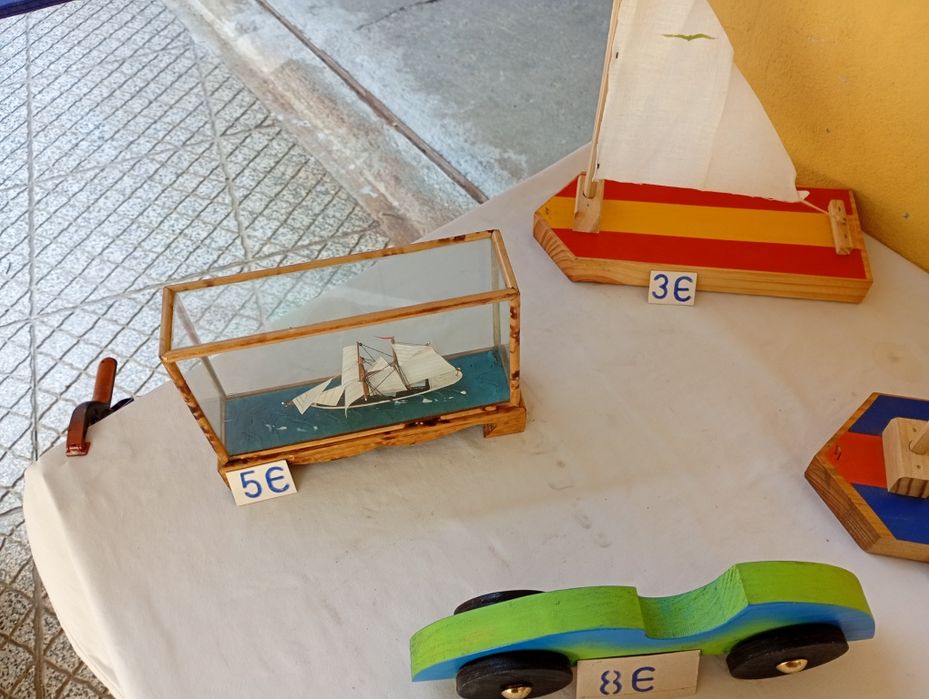 Brinquedos Portugueses em madeira
