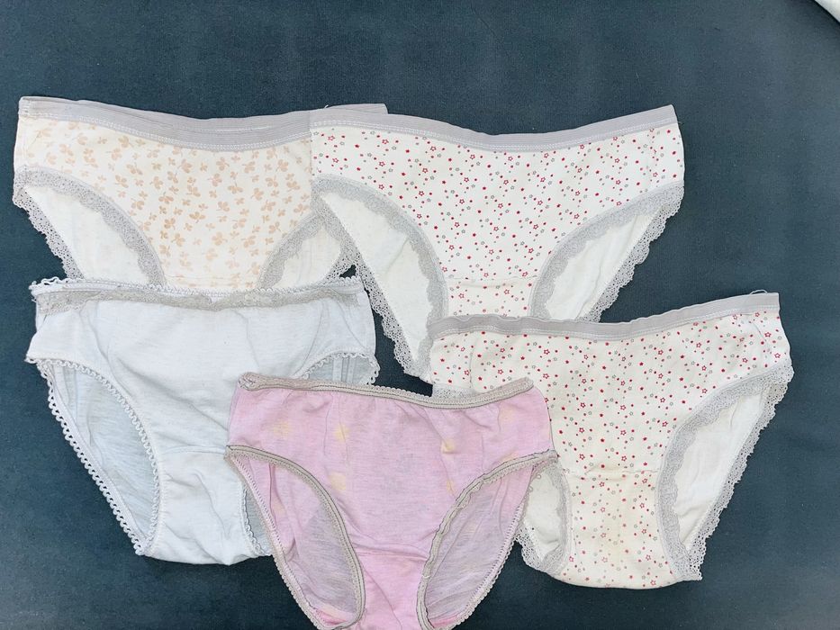 Трусики р.8-9 лет Трусики на девочку