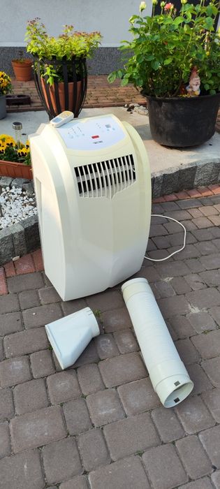 Klimatyzacja przenośna+Rura i pilot