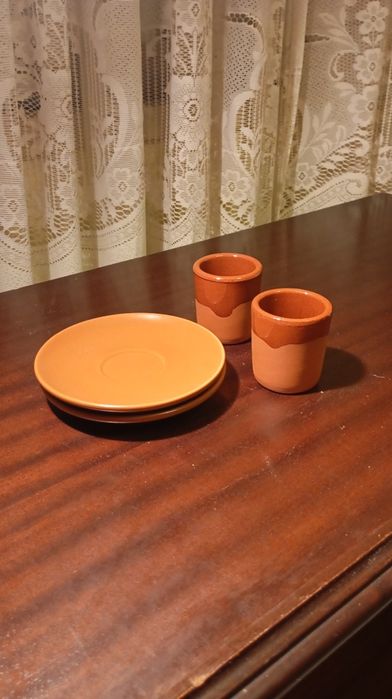Conjunto Duas Chávenas de Café com Pires