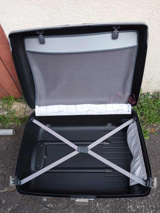 Walizka plastikowa Samsonite