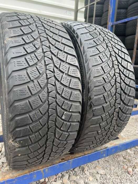 Opony zimowe 235/45/R17 KUMHO WinterCraft WP71 - 2 sztuki