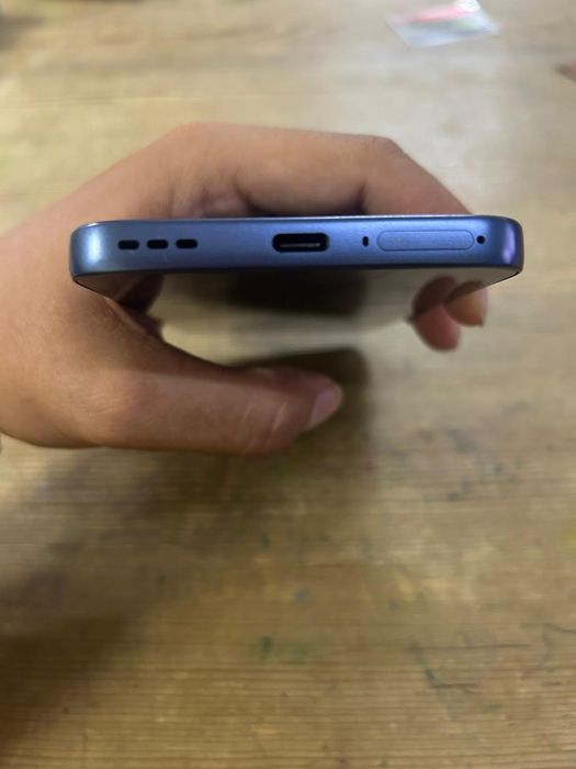 OPPO A6 pro como novo
