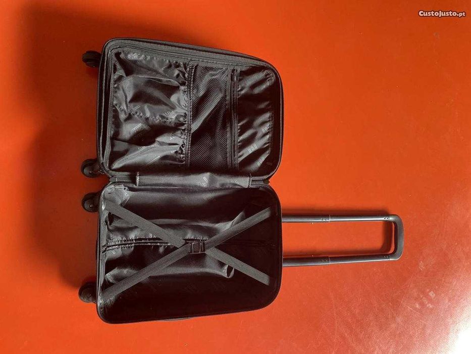 Mala/Trolley de Cabine Renault Sport Formula One Team