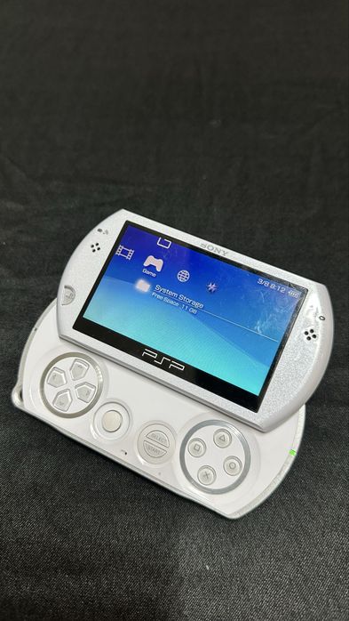PSP Go Branca (Como nova)